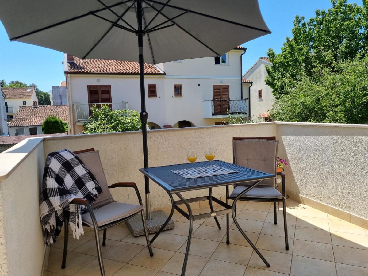 N&G Apartments Rovinj Exterior photo