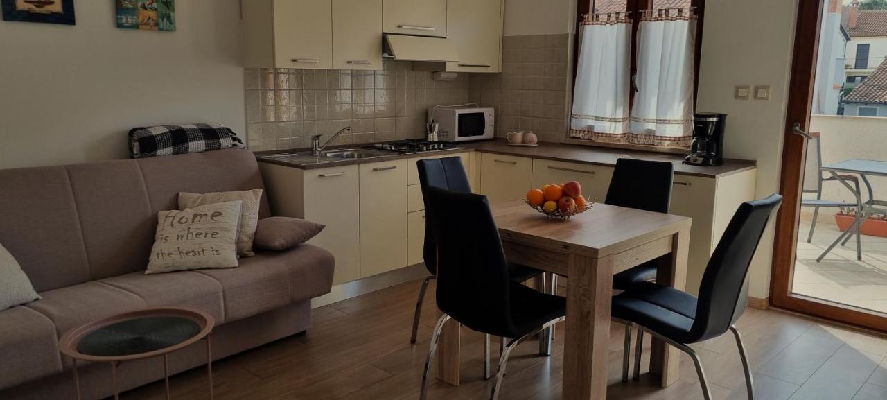 N&G Apartments Rovinj Exterior photo